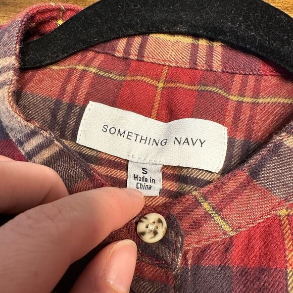 Something Navy Ruffle Flannel Shoulder Button Down Cotton Blouse Size Small EUC - Picture 5 of 7